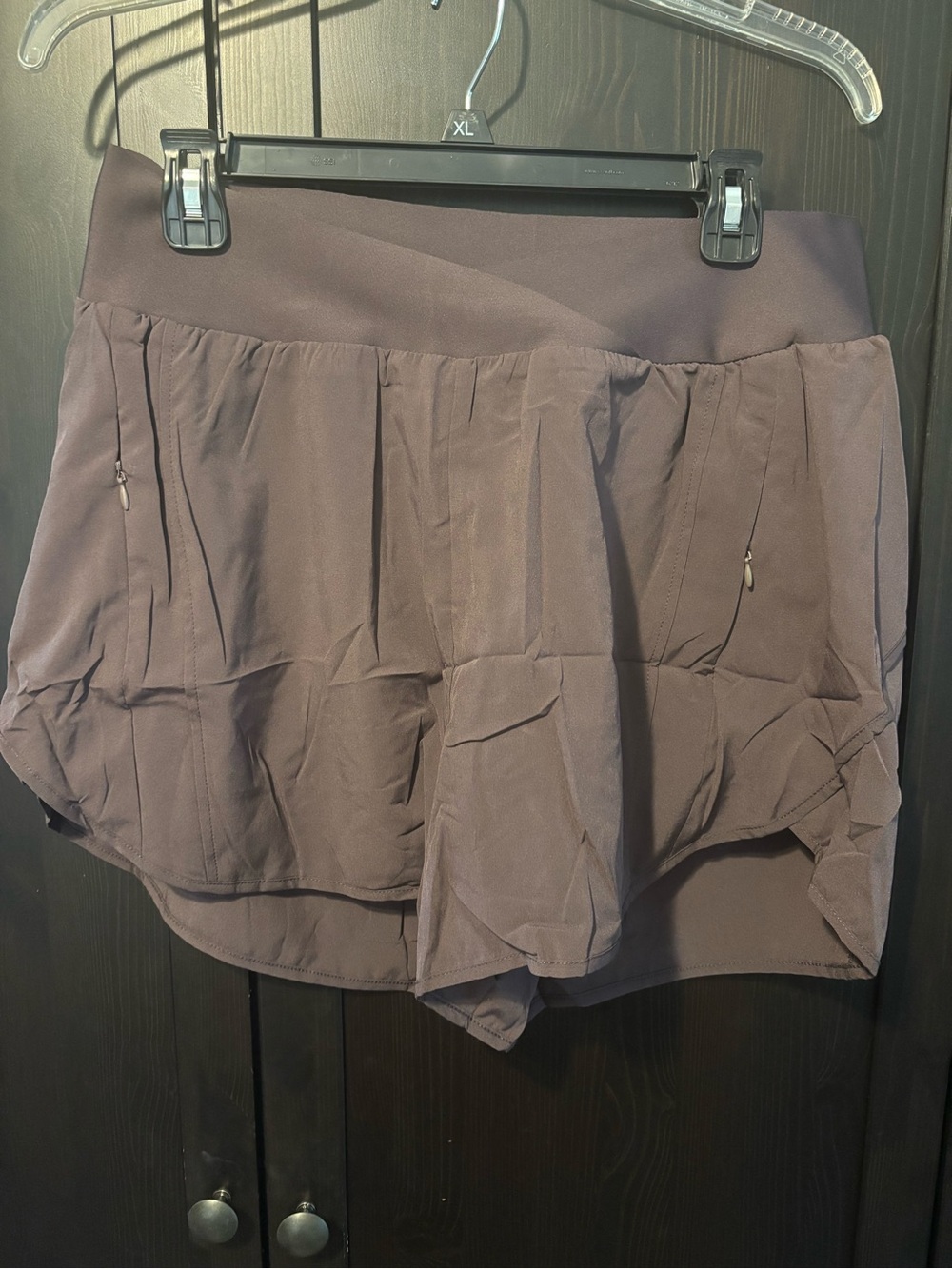 Blooming Jelly
High Waisted Sports Shorts with Zipper Pockets